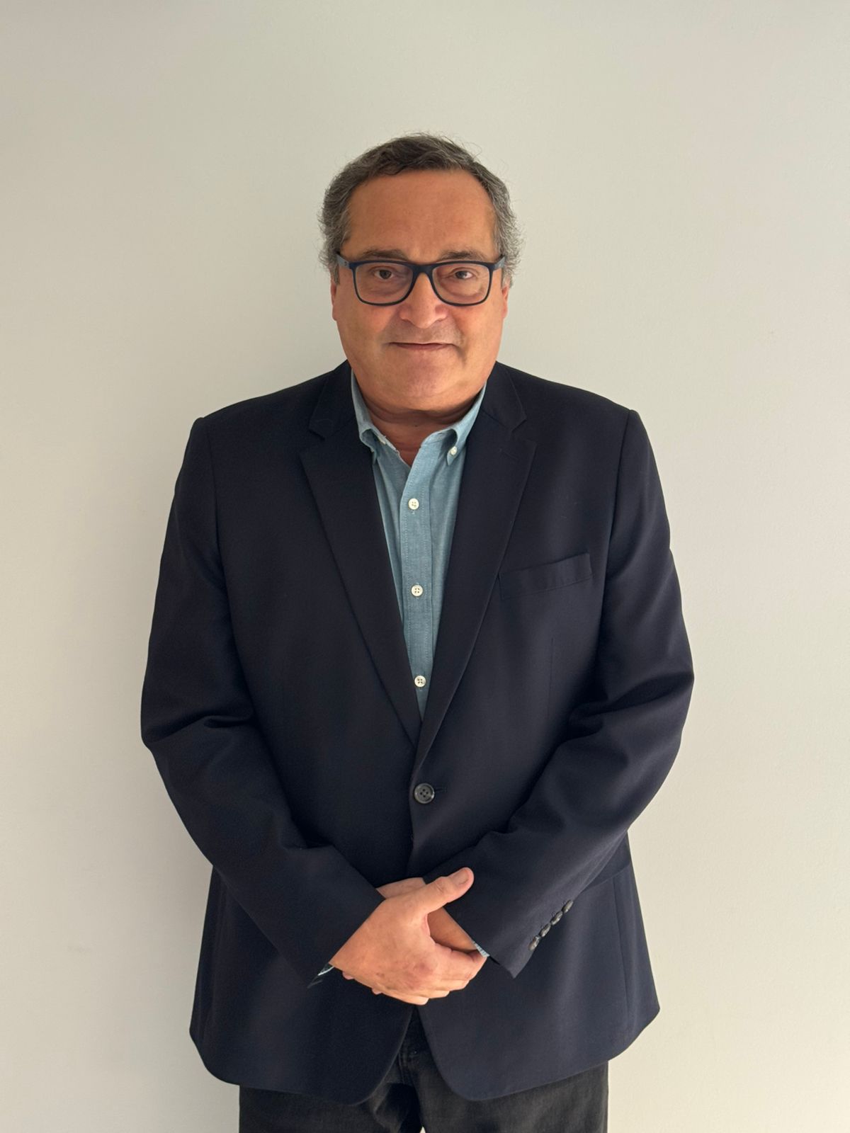 Dr. Guillermo Lerzo